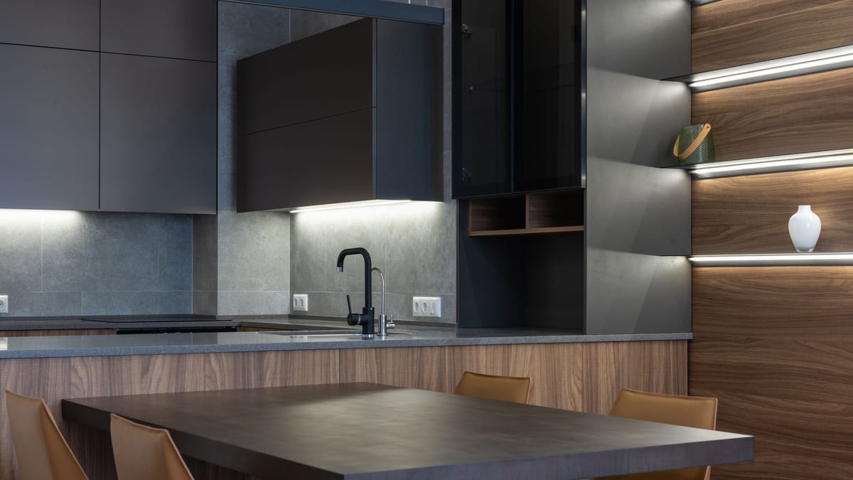 Aiboo Under-Cabinet Lighting Review: The Boring Upgrade That Fixes a Dark Kitchen